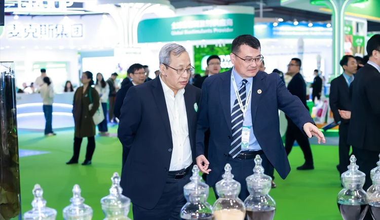 凤凰网新三农报道——科技引领，走向国际，青岛九游会老哥俱乐部登录生物集团亮相CAC2024