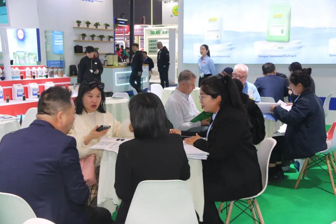 金牌赞助企业九游会老哥俱乐部登录生物全新亮相上海CAC国际农化展，以科技实力献礼25周年